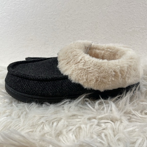 DEARFOAMS Slippers With Memory Foam Slip On Size 7-8 NEW - Picture 7 of 13